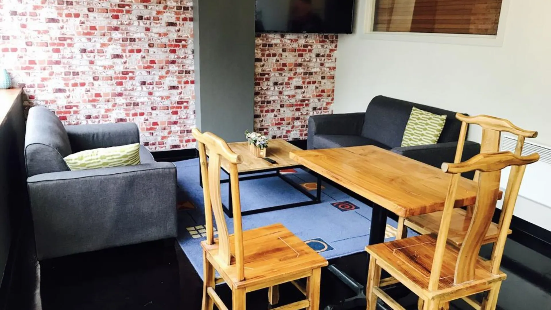 Aura Hotel Wellington